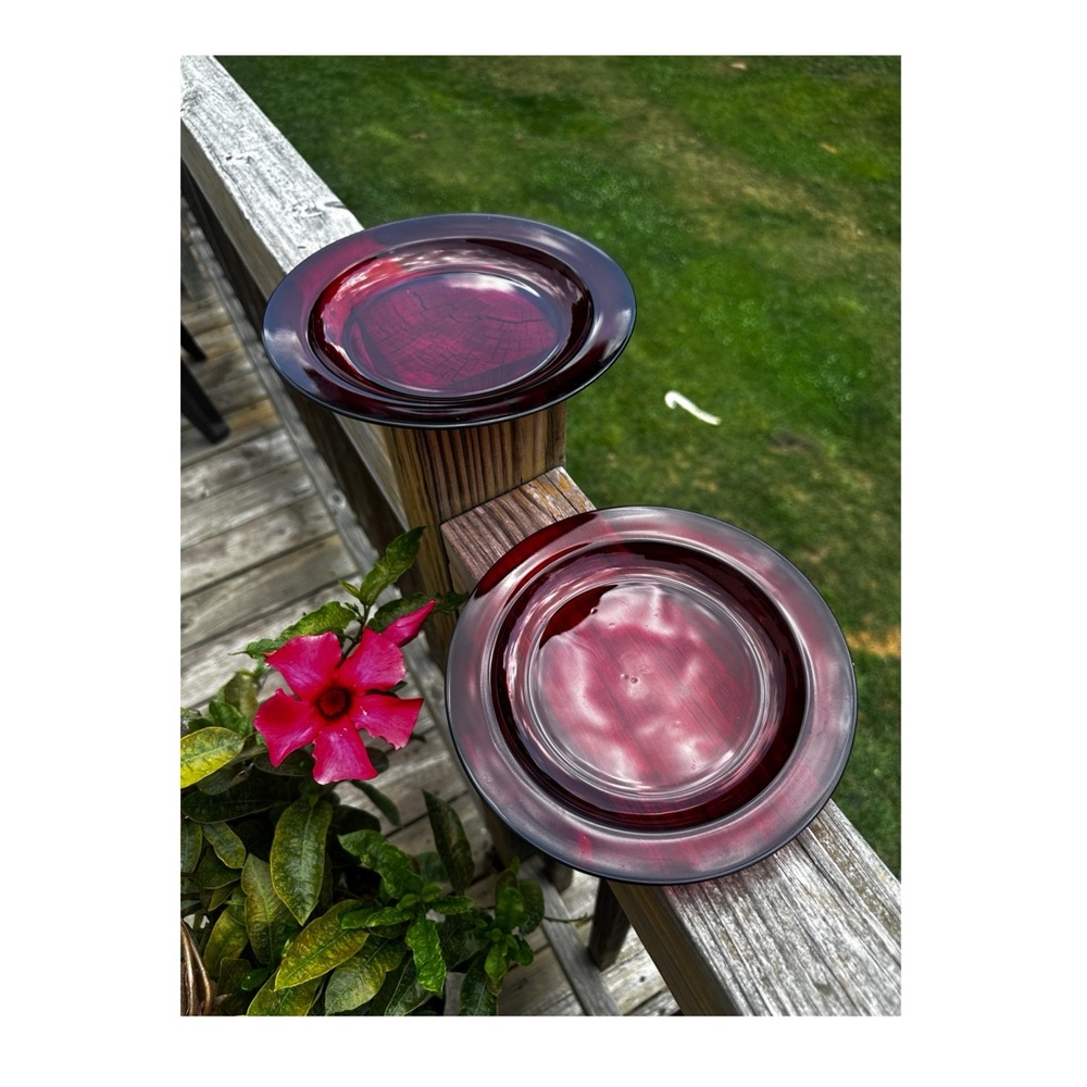 Vintage Glcoloc France Ruby Red 2 Salad or Bread Plates ( 7.5”) GORGEOUS!